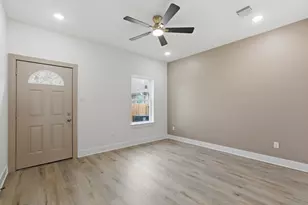 9803 Bucroft, Houston, TX 77029 - Photo 29