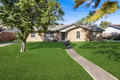 5618 Willowbend Boulevard, Houston, TX 77096 - Photo 1