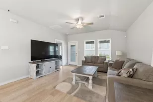6745 Chinapkin Oak Ln, Conroe, TX 77304 - Photo 11
