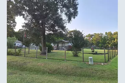 119 County Road 4534, Dayton, TX 77535 - Photo 1