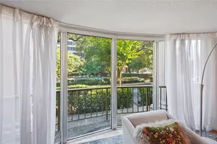 5050 Ambassador Way, Houston, TX 77056 - Photo 9