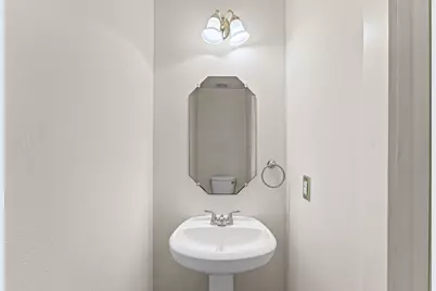 11803 Longwood Garden Way Way, Houston, TX 77047 - Photo 9