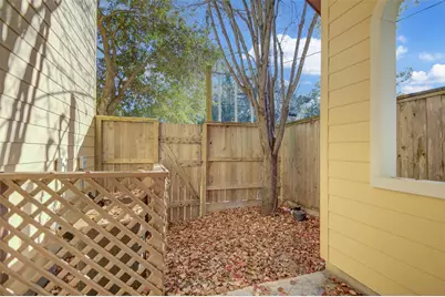 11021 Little John Way, Houston, TX 77043 - Photo 13