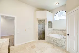 11021 Little John Wy, Houston, TX 77043 - Photo 17