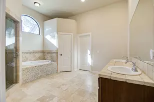 11021 Little John Wy, Houston, TX 77043 - Photo 19