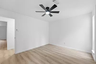 1907 Tangle Lake Drive, Houston, TX 77339 - Photo 29