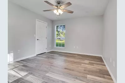 326 S Bell Drive, Texas City, TX 77591 - Photo 19