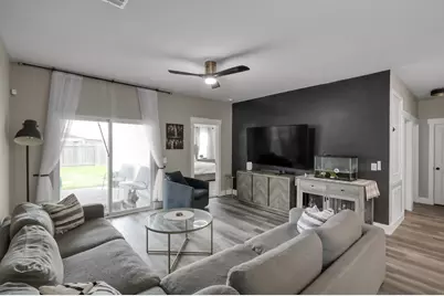 13419 Harrow Park Lane, Houston, TX 77049 - Photo 11