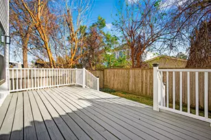 1128 E 24th St, Houston, TX 77009 - Photo 9