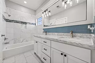 1128 E 24th St, Houston, TX 77009 - Photo 13