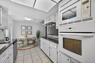 6926 Pine Grove Dr, Houston, TX 77092 - Photo 5