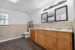 21309 Interstate 10, Wallisville, TX 77597 - Photo 35