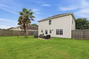 8118 Berkely Ct, Baytown, TX 77521 - Photo 27