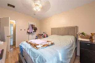 8115 Sanford St, Baytown, TX 77521 - Photo 11