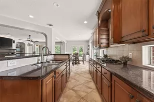 9606 Tall Tree Ct, Missouri City, TX 77459 - Photo 15