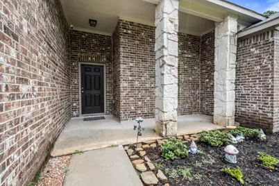 9850 Hunter Springs, Conroe, TX 77306 - Photo 5