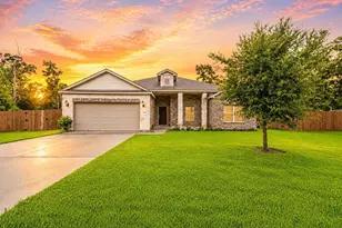 9850 Hunter Springs, Conroe, TX 77306 - Photo 1