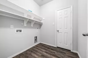 9850 Hunter Springs, Conroe, TX 77306 - Photo 23