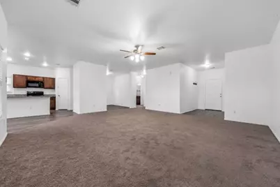 9850 Hunter Springs, Conroe, TX 77306 - Photo 7