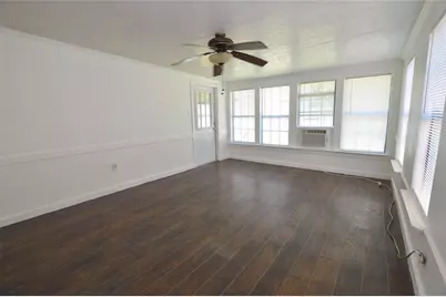 9210 Mapes Street, Beaumont, TX 77707 - Photo 9