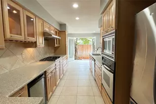 403 N Post Oak Ln, Houston, TX 77024 - Photo 7