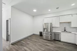 1609 Chapman St, Houston, TX 77009 - Photo 9