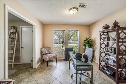 4910 Charade Drive, Houston, TX 77066 - Photo 17