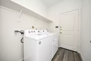 2011 Corsica Crk Ln, Rosharon, TX 77583 - Photo 33