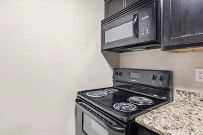 2006 W 43rd Street #17, Houston, TX 77018 - Photo 17