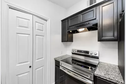 10804 Longleaf Drive, Conroe, TX 77385 - Photo 17