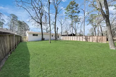 10804 Longleaf Drive, Conroe, TX 77385 - Photo 33