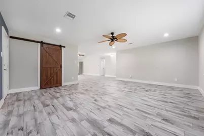 15151 Robin Trail, Conroe, TX 77302 - Photo 9