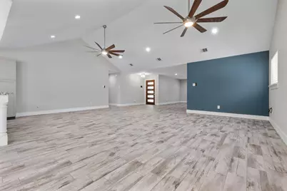 15151 Robin Trail, Conroe, TX 77302 - Photo 13