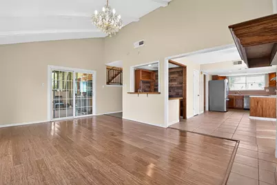 10518 Quail Ridge Lane, Sugar Land, TX 77498 - Photo 17