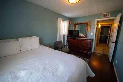 1220 Shadowdale Drive #8, Houston, TX 77043 - Photo 13