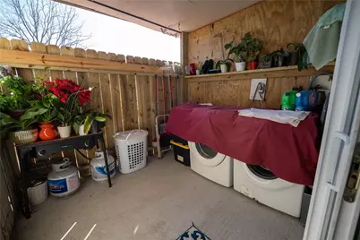 1220 Shadowdale Drive #8, Houston, TX 77043 - Photo 17