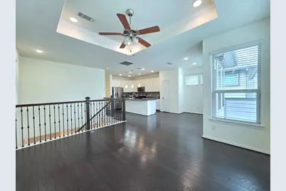 8620 Hollyoaks Creek Lane, Houston, TX 77063 - Photo 7