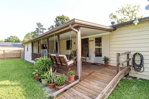 165 County Rd 2359, Liberty, TX 77575 - Photo 17