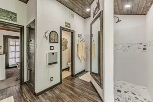 602 Rolling Hills Rd, Huntsville, TX 77340 - Photo 23