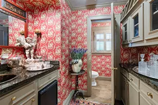 2320 Wroxton Rd, Houston, TX 77005 - Photo 17