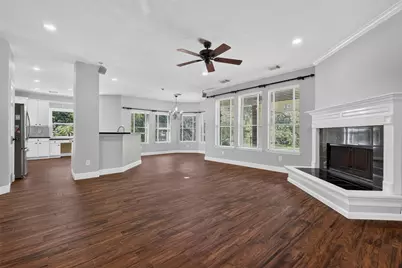 108 Oak Creek Lane, League City, TX 77573 - Photo 11