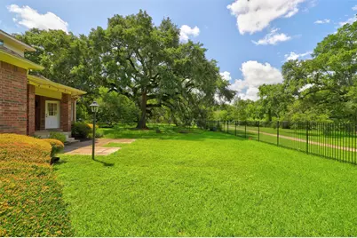 108 Oak Creek Lane, League City, TX 77573 - Photo 47