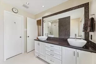 11422 Olympia Dr, Houston, TX 77077 - Photo 17