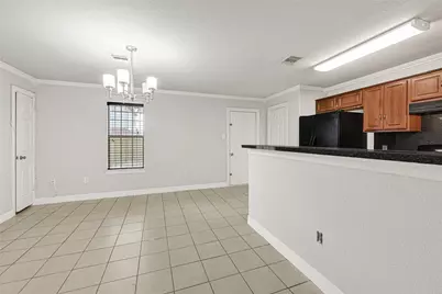 5826 Darlington Oak Street, Houston, TX 77016 - Photo 5