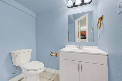 5826 Darlington Oak Street, Houston, TX 77016 - Photo 13