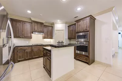 13606 Teal Bluff Lane, Houston, TX 77077 - Photo 23