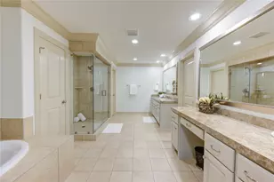 13606 Teal Bluff Ln, Houston, TX 77077 - Photo 31