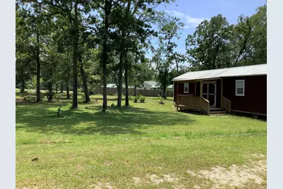 161 Oakdale Drive, Huntsville, TX 77320 - Photo 39