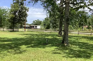 161 Oakdale Dr, Huntsville, TX 77320 - Photo 25