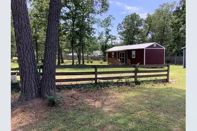 161 Oakdale Drive, Huntsville, TX 77320 - Photo 37